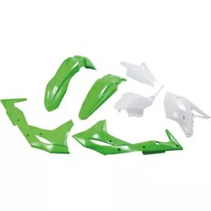 UFO コンプリートプラスチックキット - グリーン/ホワイト - KAKIT225-999A UFO Complete Plastics Kit - Green/White - KAKIT225-999A 【並行輸入品】