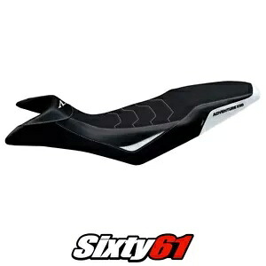 KTM 890 Adventure R 2021-2023 2024 シートカバー Tappezzeria Ultragrip ホワイト ブラック KTM 890 Adventure R 2021-2023 2024 Seat Cover Tappezzeria Ultragrip White Black 【並行輸入品】