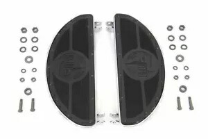 V-Twin のハーレーダビッドソン用ワールド フェア スタイル ハーフムーン フットボード セット クローム World's Fair Style Half Moon Footboard Set Chrome for Harley Davidson by V-Twin 【並行輸入品】 51,480円