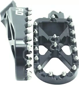 アドベンチャー/スノー フットペグ - ブラック Flo Motorsports SPEG-792BLK Adventure/Snow Footpegs - Black Flo Motorsports SPEG-792BLK 【並行輸入品】｜カスタムパーツ WORLD倉庫