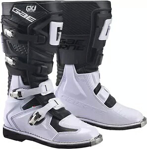 GX-J ブーツ ブラック/ホワイト US 03 ガエルネ 2169-004-03 GX-J BOOT Black/White US 03 Gaerne 2169-004-03 【並行輸入品】