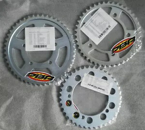 PBR リアスプロケット C45 スチール 520 ピッチ 41 歯スズキ GSXR 600 2001 - 2005 PBR REAR SPROCKET C45 STEEL 520 PITCH 41 TEETH FOR SUZUKI GSXR 600 2001 - 2005 【並行輸入品】