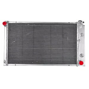 161 4 列ラジエーター 1973-1986 シボレー C10 C20 C30 K10 K20 ピックアップ サバーバン用 161 4-Row Radiator For 1973-1986 Chevy C10 C20 C30 K10 K20 Pickup Suburban 【並行輸入品】