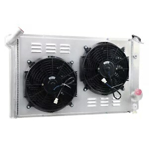3 列ラジエーターシュラウドファン 1973-1976 シボレーコルベットスティングレイ C3 5.7/7.4L 3Row Radiator Shroud Fan For 1973-1976 Chevy Corvette Stingray C3 5.7/7.4L 【並行輸入品】