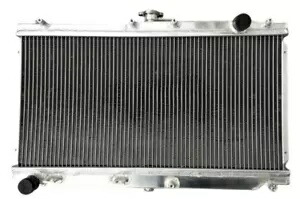 アルミラジエーターマツダミアータ MX5 1.8L 1998-2005 2000 2001 2002 2003 MT Aluminum Radiator For MAZDA MIATA MX5 1.8L 1998-2005 2000 2001 2002 2003 MT 【並行輸入品】