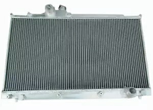 レクサス IS300/アルテッツァジータ JCE10 2JZ-GE 3.0L 2001-2005 02 03 アルミラジエーター FOR LEXUS IS300/ALTEZZA GITA JCE10 2JZ-GE 3.0L 2001-2005 02 03 Aluminum Radiator 【並行輸入品】