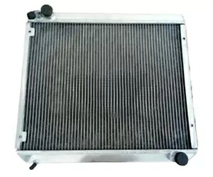 3 列アルミラジエーター 1967-1971 70 メルセデスベンツ W113 280SL 280 XL 2.8L MT 用 3 Row Aluminum Radiator for 1967-1971 70 Mercedes Benz W113 280SL 280 XL 2.8L MT 【並行輸入品】