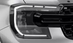 純正フォード次世代レンジャー ヘッドランプ プロテクター LED ヘッドランプ 2022 に適合 - オン Genuine Ford Next-Gen Ranger Headlamp Protectors To Suit LED Headlamp 2022 - On 【並行輸入品】