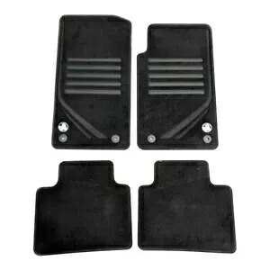 純正 Holden カーペットフロアマットセット Commodore VF VF2 Sedan Wag 92283171 Genuine Holden Carpet Floor Mat Set for Commodore VF VF2 Sedan Wag 92283171 【並行輸入品】｜カスタムパーツ WORLD倉庫