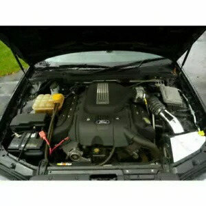 コールドエアインテークキット フォード BA XR8 および BF XR8 フォード ファルコン V8 ポリッシュアロイ用 Cold Air Intake Kit for Ford BA XR8 And BF XR8 Ford Falcon V8 Polished Alloy 【並行輸入品】
