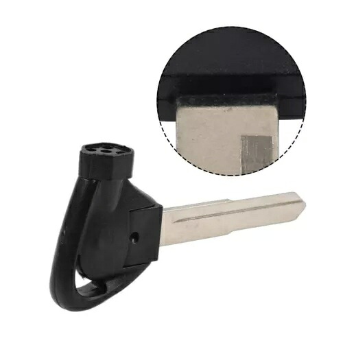 左イグニッションキーブランクノーカットブレードブラックヤマハバイクスクーター用 Left Ignition Key Blank Uncut Blade Black For Yamaha Motorbike Scooter 【並行輸入品】