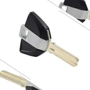 ブラック BMW R1200GS S1000RR F800GS 交換用アンカットブランクキーに適合 Black Fit for BMW R1200GS S1000RR F800GS Replacement Uncut Blank Key 【並行輸入品】 50,600円