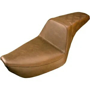 Saddlemen ブラウン リア格子ステッチ ステップアップシート ハーレー ダイナ FXD 1996-2003 Saddlemen Brown Rear Lattice Stitch Step Up Seat Harley Dyna FXD 1996-2003 【並行輸入品】｜カスタムパーツ WORLD倉庫