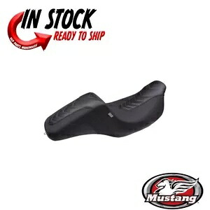 マスタングシグ。シリーズ スクエアバック シート ハーレー 2008-2023 FL 76322GM MUSTANG SIG. SERIES SQUAREBACK SEAT HARLEY 2008-2023 FL 76322GM 【並行輸入品】