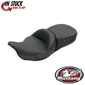 マスタング スーパー ツーリング 1 ピース スタッズ シート レシーバー ハーレー FLTRX FLHX FLHR 08-20 Mustang Super Touring 1-Piece Studded Seat Receiver Harley FLTRX FLHX FLHR 08-20 【並行輸入品】｜カスタムパーツ WORLD倉庫