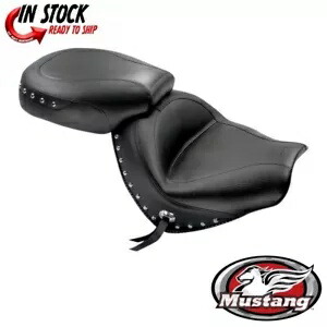 マスタング ワイド ツーリング 2 ピース シート ホンダ VTX1300C VTX 1300C 2004-2009用 Mustang Wide Touring 2-Piece Seat for Honda VTX1300C VTX 1300C 2004-2009 【並行輸入品】