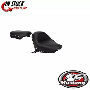 マスタング ワイド ツーリング 2 ピース シート スタッズ スズキ VT750C シャドウ エアロ 04-20 Mustang Wide Touring 2-Piece Seat Studded Suzuki VT750C Shadow Aero 04-20 【並行輸入品】