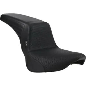 Le Pera キックフリップ バスケット ウィーブ ブラック ビニール シート 2 アップ ハーレー 18+ ソフテイル FXLR FLSB Le Pera Kickflip Basket Weave Black Vinyl Seat 2 Up Harley 18+ Softail FXLR FLSB 【並行輸入品】 92,565円