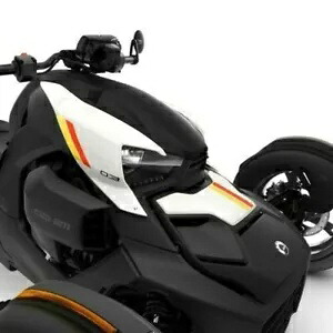 CAN AM 専用パネルキット - ヘリテージ ホワイト II - 限定版 2019-2024 RYKER CAN AM Exclusive Panel Kit - Heritage White II - Limited Edition 2019-2024 RYKER 【並行輸入品】｜カスタムパーツ WORLD倉庫 67,760円