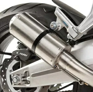 Hotbodies MGP ステンレス スリップオン排気マフラー スズキ SV 650 2017-2023用 Hotbodies MGP Stainless Slip On Exhaust Muffler For Suzuki SV 650 2017-2023 【並行輸入品】