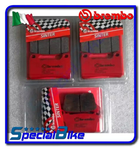 Brembo フロント/リア ブレーキ パッド セット ホンダ CBR 600 RR 2005 - 2006-に適合 BREMBO FRONT / REAR BRAKE PADS SET COMPATIBLE FOR HONDA CBR 600 RR 2005 - 2006- 【並行輸入品】