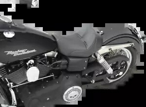 サドルメン ドミネーター ソロシート バックレストオプション付き スムースサドルハイド 806-04-0042 Saddlemen Dominator Solo Seat with Backrest Option Smooth SaddleHyde 806-04-0042 【並行輸入品】|カスタムパーツ WORLD倉庫