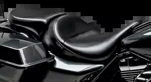 Le Pera アビエイター スムース ソロシート - LK-017 Le Pera Aviator Smooth Solo Seat - LK-017 【並行輸入品】