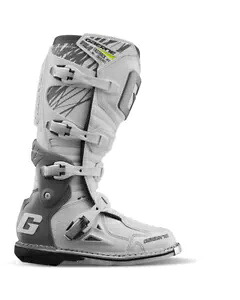 ファストバック エンデュランス ブーツ ホワイト サイズ - 9 Gaerne 2196-004-9 Fastback Endurance Boot White Size - 9 Gaerne 2196-004-9 【並行輸入品】|カスタムパーツ WORLD倉庫