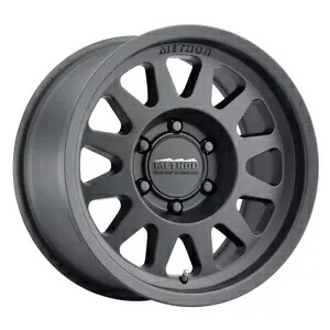 MR704 17x8.5 0mm オフセット 6x5.5 106.25mm CB マットブラック ホイール MeW。 MR70478560500 MR704 17x8.5 0mm Offset 6x5.5 106.25mm CB Matte Black Wheel MeW. MR70478560500 【並行輸入品】