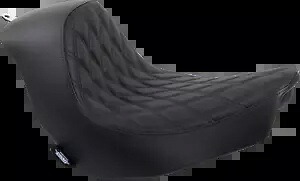 ドラッグスペシャリティーズ ダブルダイヤモンド - ブラック w/ブラックステッチ ソロシート 0802-1513 Drag Specialties Double Diamond - Black w/ Black Stitching Solo Seat 0802-1513 【並行輸入品】