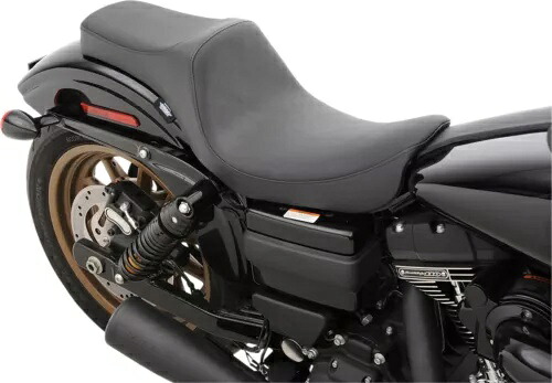 プレデター スムース ビニール 2 アップ シート ブラック フォーム ドラッグ スペシャリティーズ 0803-0601 Predator Smooth Vinyl 2-Up Seat Black Foam Drag Specialties 0803-0601 【並行輸入品】|カスタムパーツ WORLD倉庫