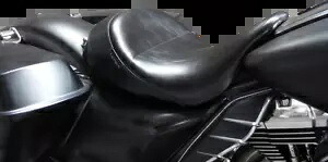 Le Pera アビエーター アップフロント ソロ シート - LKU-017 Le Pera Aviator Up-Front Solo Seat - LKU-017 【並行輸入品】|カスタムパーツ WORLD倉庫