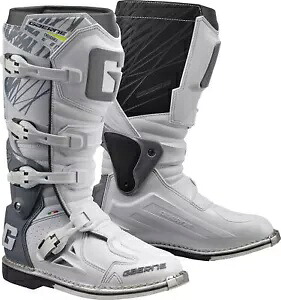 ファストバック ブーツ ホワイト US 12 ガエルネ 2196-004-12 Fastback Boots White US 12 Gaerne 2196-004-12 【並行輸入品】