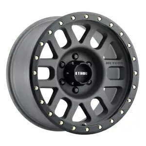 MR309 グリッド 18x9 +18mm オフセット 6x135 94mm CB チタン/ブラック ストリート ロック ホイール MR309 Grid 18x9 +18mm Offset 6x135 94mm CB Titanium/Black Street Loc Wheel 【並行輸入品】