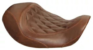 トリッパー ダイヤモンド 合成皮革 ソロシート ブラウン マスタング 76711 Tripper Diamond Synthetic Leather Solo Seat Brown Mustang 76711 【並行輸入品】