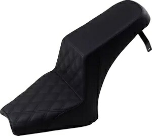 ステップアップ フロント 格子ステッチ 2 アップ シート - ブラック サドルメン I18-33-172 Step-Up Front Lattice Stitch 2-Up Seat - Black Saddlemen I18-33-172 【並行輸入品】