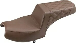 ステップアップリア格子 2アップシート ブラウン サドルメン I20-06-173BR Step-Up Rear Lattice 2-Up Seat Brown Saddlemen I20-06-173BR 【並行輸入品】