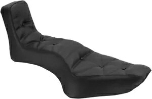先祖返りダイヤモンド ステッチ ビニール 2 アップ シート - ブラック マスタング 75126 04-20 HD XL 用 Throwback Diamond Stitch Vinyl 2-Up Seat - Black Mustang 75126 For 04-20 HD XL 【並行輸入品】｜カスタムパーツ WORLD倉庫