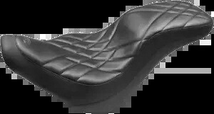 マスタング デイトリッパー シート - 75726 ブラック Mustang Daytripper Seat - 75726 Black 【並行輸入品】
