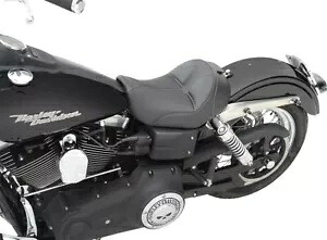ドミネーター ステッチ ソロ シート ブラック ゲル サドルメン 806-04-0042 Dominator Stitched Solo Seat Black Gel Saddlemen 806-04-0042 【並行輸入品】