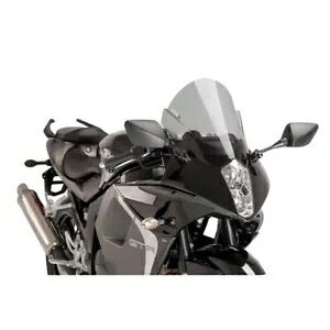 PUIG Z-レーシング スクリーン HYOSUNG GT 650 iR 2013 - 2020 ライトスモーク 6716H PUIG Z-RACING SCREEN FOR HYOSUNG GT 650 iR 2013 - 2020 LIGHT SMOKE 6716H 【並行輸入品】