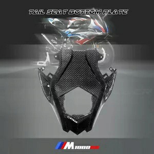 カーボンファイバーテールシート底板プロテクターカバー BMW S1000RR 19-22 M1000用 Carbon Fiber Tail Seat Bottom Plate Protector Cover for BMW S1000RR 19-22 M1000 【並行輸入品】 55,660円