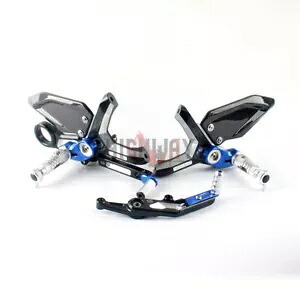 Bmw S1000RR M1000RR 2019-2022 オートバイカーボンファイバーリアセットフットペグ For BMW S1000RR M1000RR 2019-2022 Motorcycle Carbon Fiber Rear Set Foot Pegs 【並行輸入品】|カスタムパーツ WORLD倉庫