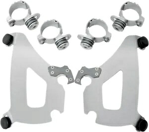 Memphis Shades トリガーロックマウントキット ブレットフェアリング用 ポリッシュ MEK1958 Memphis Shades Trigger-Lock Mount Kit for Bullet Fairing Polished MEK1958 【並行輸入品】