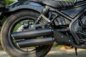 ダブルデュアルローロングエキゾーストパイプマウントシステムホンダレベルCMX 300 500 2017-2024 DOUBLE DUAL LOW LONG EXHAUST PIPE MOUNT SYSTEM HONDA REBEL CMX 300 500 2017-2024 【並行輸入品】｜カスタムパーツ WORLD倉庫