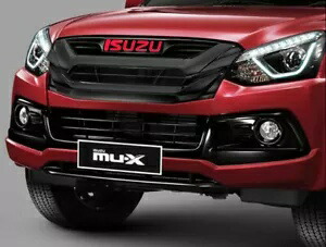 純正ブラックフロントグリルグリルレッドロゴフィットいすゞMU-X MUX 15-2019 GENUINE BLACK FRONT GRILLE GRILL RED LOGO FIT ISUZU MU-X MUX 15-2019 【並行輸入品】