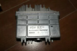 VW ゴルフ 3 エンジン コントロール ユニット ボッシュ 0261203594 VW 3A0907311 3- VW Golf 3 Engine Control Unit Bosch 0261203594 VW 3A0907311 3- 【並行輸入品】