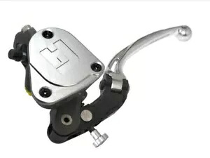 アコッサト マスターシリンダー クラッチ RAD. 16X18 ショートフォールディングレバー NRST シルバーキャップ ACCOSSATO MASTER CYLINDER CLUTCH RAD. 16X18 SHORT FOLDING LEVER NRST SILVER CAP 【並行輸入品】｜カスタムパーツ WORLD倉庫