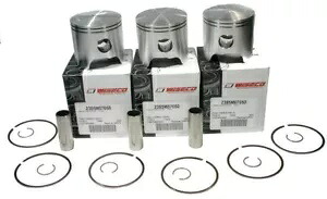ヤマハ V-Max 700、1997-2002、Wiseco ピストンズ。 3個セット - 2385M07050 Yamaha V-Max 700, 1997-2002, Wiseco Pistons; Set of 3 - 2385M07050 【並行輸入品】｜カスタムパーツ WORLD倉庫