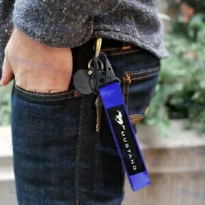 ユニバーサルキーホルダーメタルキーリングフックストラップストラップナイロンマスタング 2018 2019 Universal Keychain Metal key Ring Hook Strap Lanyard Nylon for MUSTANG 2018 2019 【並行輸入品】